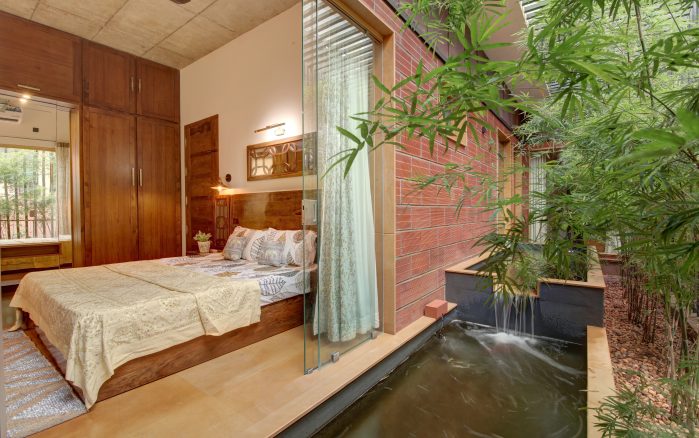 Modern kitchen interior featuring thermal-efficient hollow clay brick walls